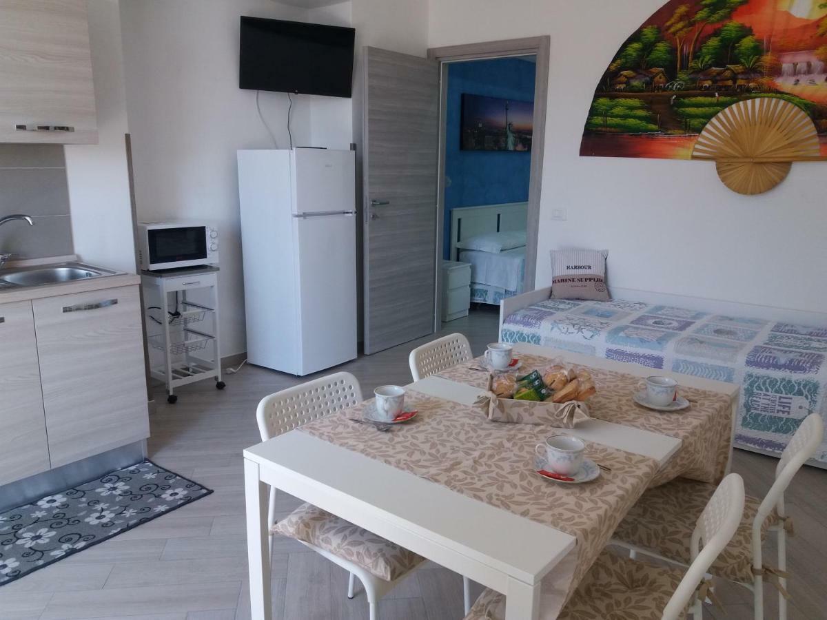 Holiday House Lual Аджерола Екстериор снимка